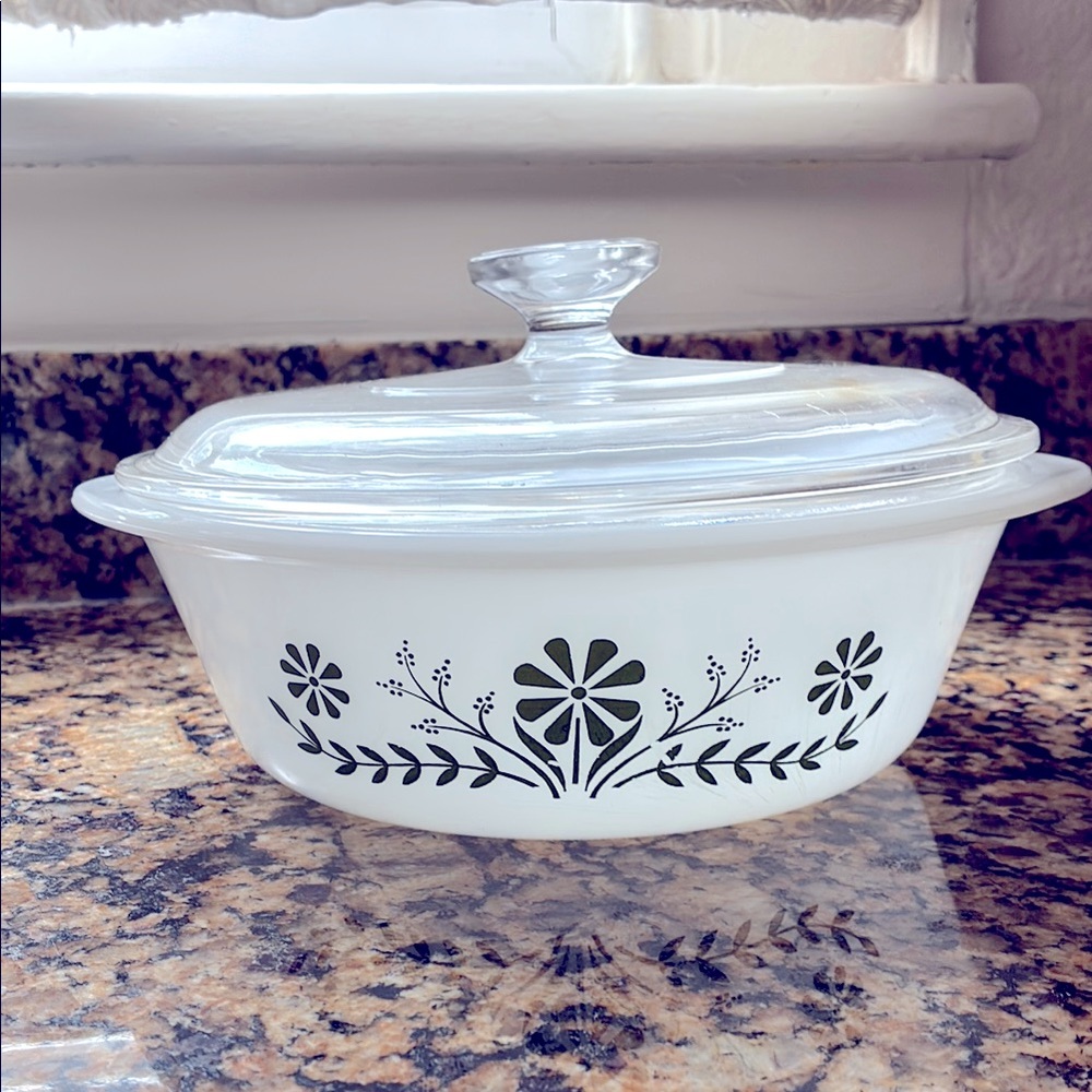 Vintage Green Daisy Glasbake Casserole Dish